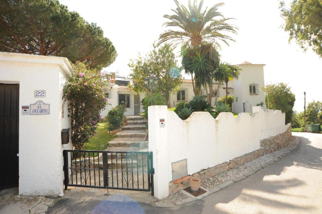 Casa Ancladero Rum Fuengirola Exterior foto